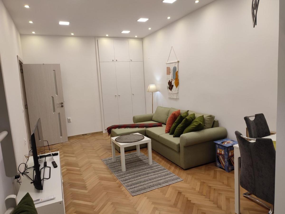 Desafinado Apartment Burgas Luaran gambar