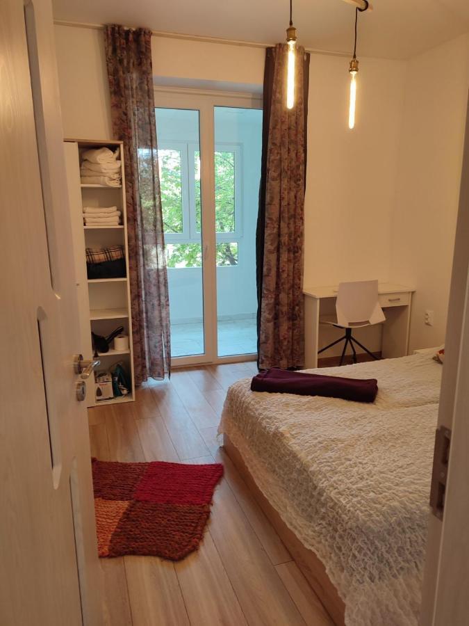 Desafinado Apartment Burgas Luaran gambar